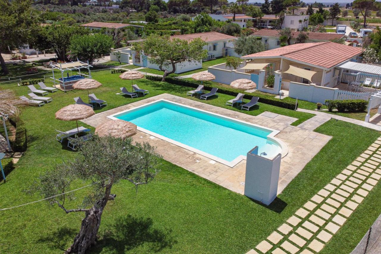 Gli Oleandri Villa Otranto Bagian luar foto